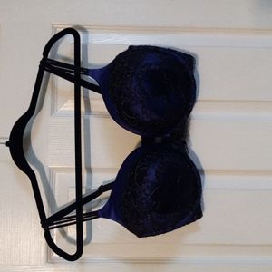 Victorias Secret Bombshell Bra 38DD